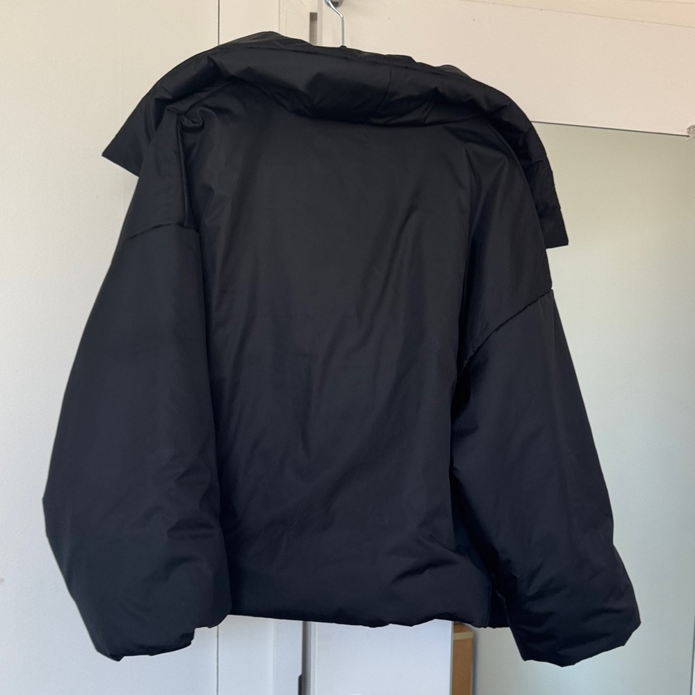 NWT Marcella Women's Black Puffer Coat - Picture 4 of 6